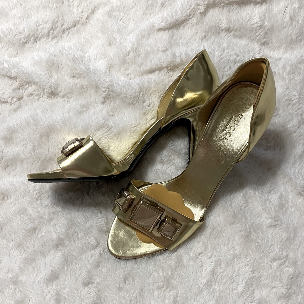 Gorgeous Gold Gucci Heels
